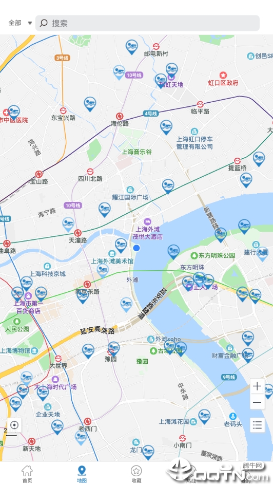 身边的泳池